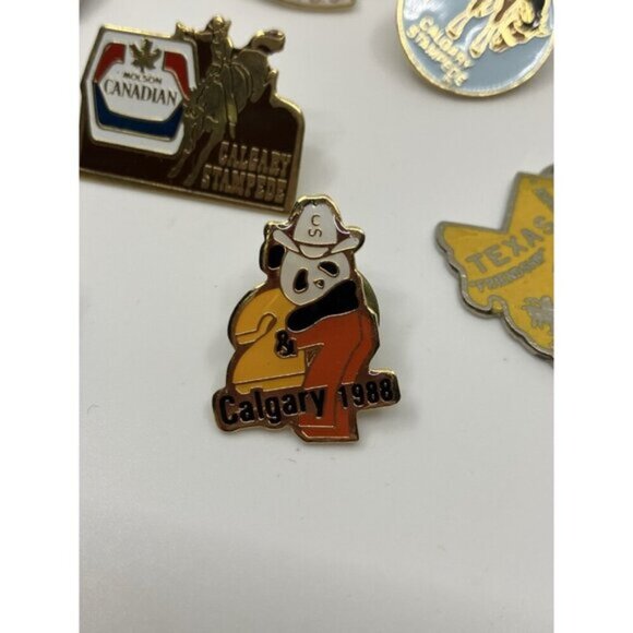 Vintage Western Pin Pendant Lot 8 Travel Canada Texas BC Alberta Rodeo Stampede - Picture 5 of 8